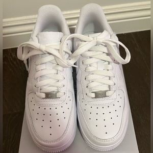 Air Force 1 white Womens size 7